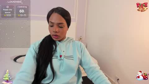 i v y  b l i s s online show from December 9, 12:08 pm