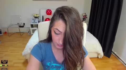 IvyFox online show from February 19, 1:28 pm