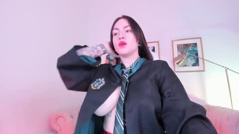 IVY - Follow me 3 online show from December 2, 7:10 am