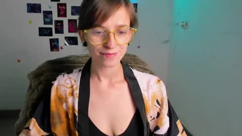 Ivy online show from July 10, 1:11 pm