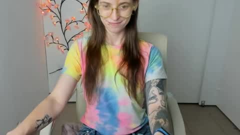 Ivy online show from August 3, 8:36 pm