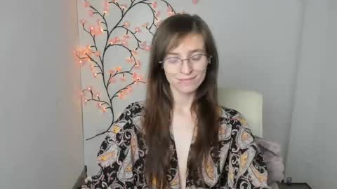 Ivy online show from July 26, 5:42 pm