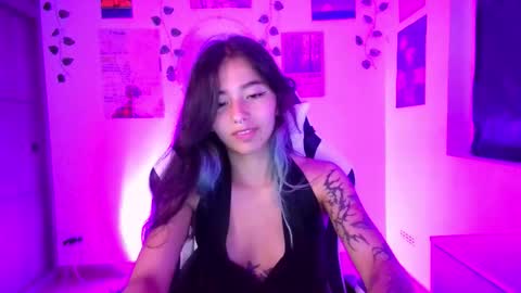 Ivy  online show from March 10, 1:42 am