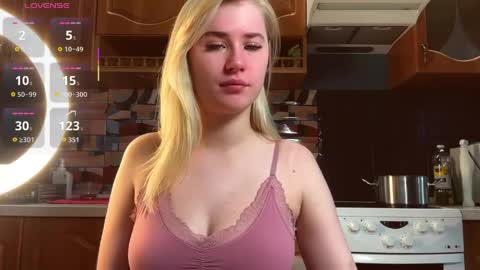 Liana online show from April 8, 5:53 am