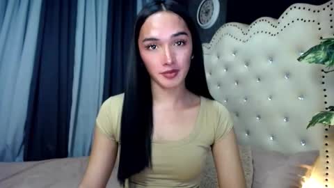 thea online show from March 24, 12:10 pm