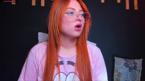 hot izys online show from May 9, 6:37 am