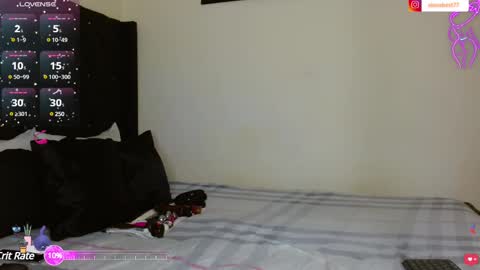 Izzabel Valentine online show from December 17, 7:26 pm