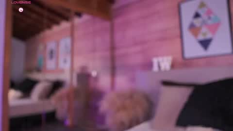 izzywild1 online show from October 18, 11:46 am