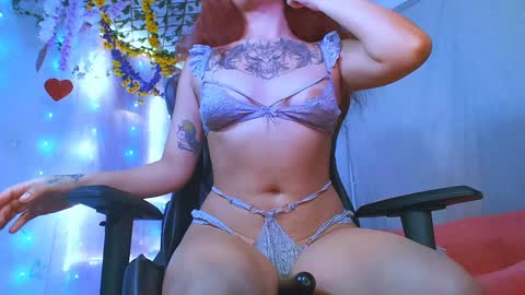 jade 18  online show from February 1, 9:40 pm