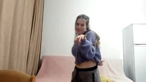 jacquelynsundin online show from October 7, 9:41 pm