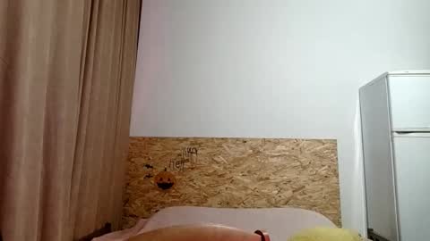 jacquelynsundin online show from November 4, 9:09 pm