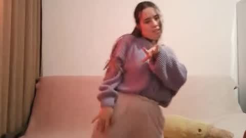 jacquelynsundin online show from October 1, 1:16 pm