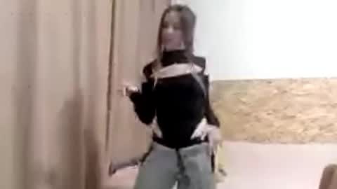 jacquelynsundin online show from November 7, 12:33 pm