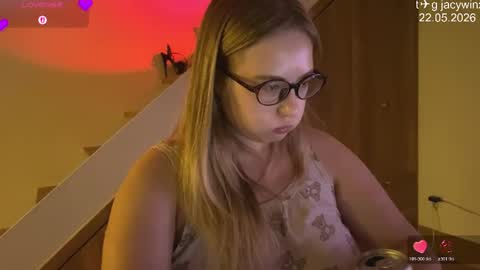 jacywinslat online show from May 22, 4:05 pm