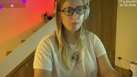 jacywinslat online show from May 20, 2:25 pm