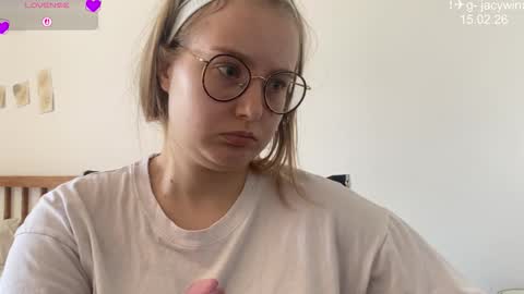 jacywinslat online show from February 15, 7:00 am