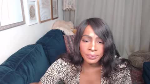 Jade online show from December 10, 4:24 am