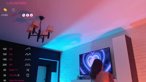 Jade online show from April 9, 4:34 pm