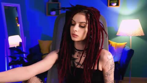 jade_castle online show from May 25, 5:45 pm