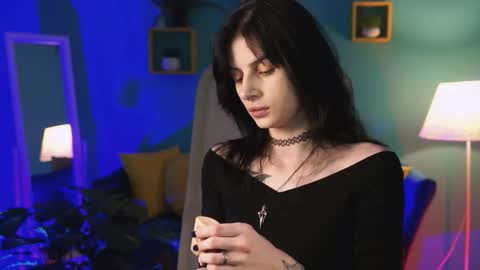 jade_castle online show from May 5, 2:31 pm