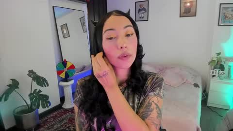 Jade  independent model online show from May 13, 11:49 am
