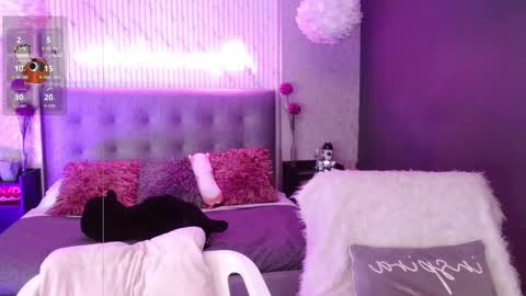 JADE online show from May 7, 8:45 pm