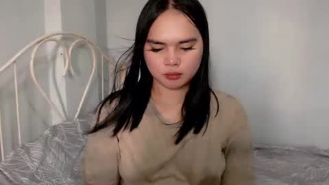 jade_suck online show from May 21, 3:15 am