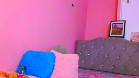 Jade Watson online show from May 21, 8:40 pm