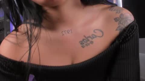 jadeestudios online show from March 24, 8:14 pm