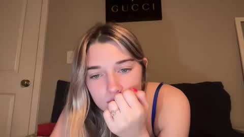 Jade james online show from November 14, 4:45 am