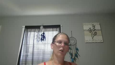 JadeLuv online show from May 9, 4:53 pm