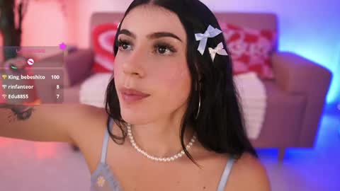 Jade Summer online show from May 11, 2:45 pm