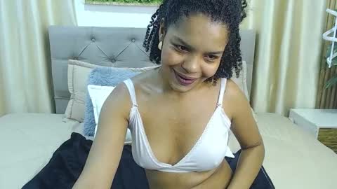 jahzaramezi  online show from October 3, 10:37 pm