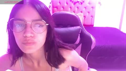 jaide412638 online show from April 25, 8:17 pm