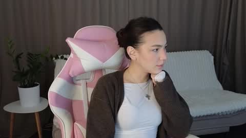 jailacage online show from January 14, 8:08 am