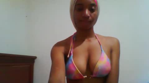 jandysaravia6 online show from June 10, 7:56 pm