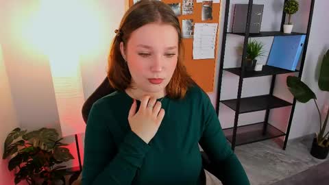 Jane online show from May 4, 3:05 pm