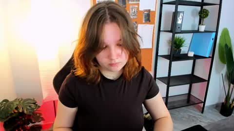 Jane online show from May 15, 2:53 pm