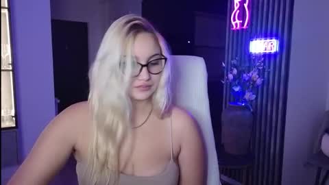 Jane online show from November 16, 4:25 am