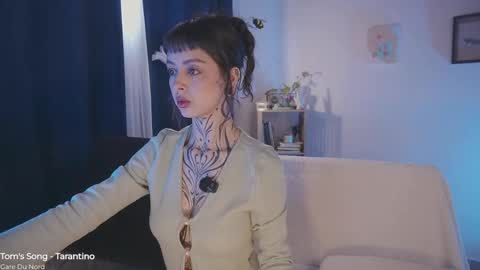   jmaybe e online show from March 16, 3:27 pm