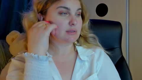 JansyLines online show from March 19, 6:12 pm