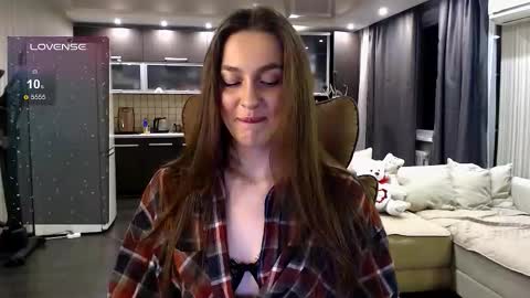 Jasmine online show from May 13, 9:53 pm