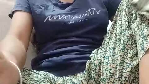 jasspreettt online show from May 26, 12:37 pm