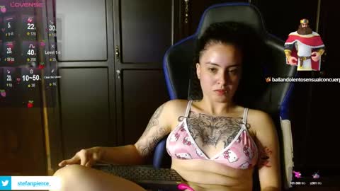 Snapshot of jaydensalvatore_ chatting on February 17, 9:00 pm online show from February 17, 9:00 pm