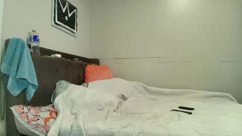 Naomiruty online show from December 14, 5:57 am