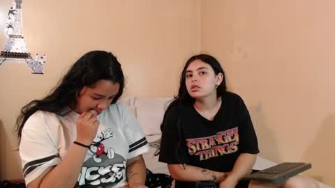 Jazmin and Scarlett online show from July 5, 4:19 am