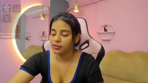 jazmin  online show from September 17, 10:57 am