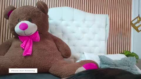 Jazmin online show from September 27, 2:13 pm