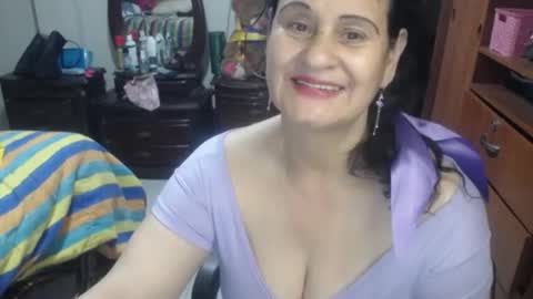 jazmim online show from July 3, 2:12 pm