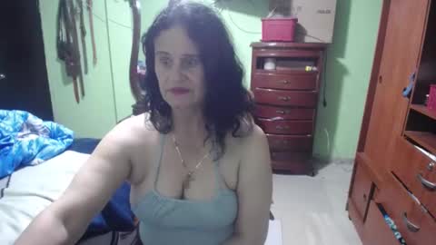 jazmim online show from February 12, 10:46 am